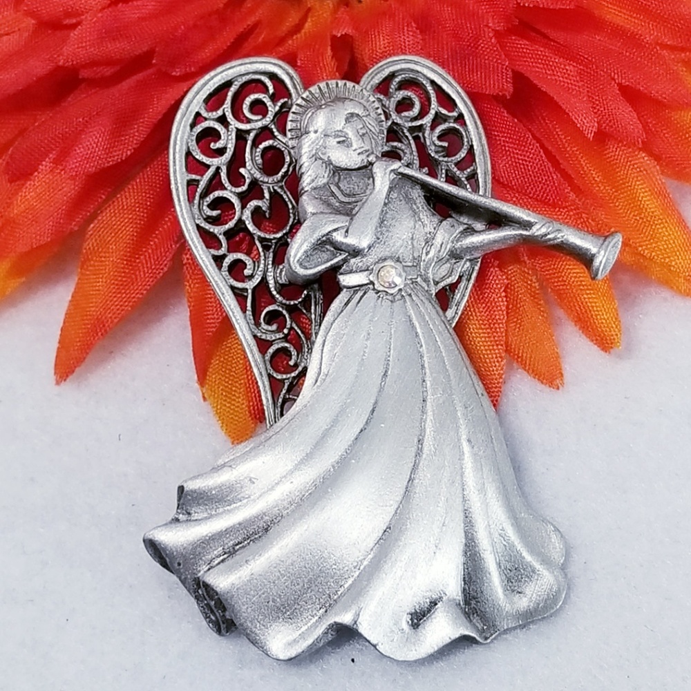 Vintage Jonette Jewelry Angel Brooch/Pin